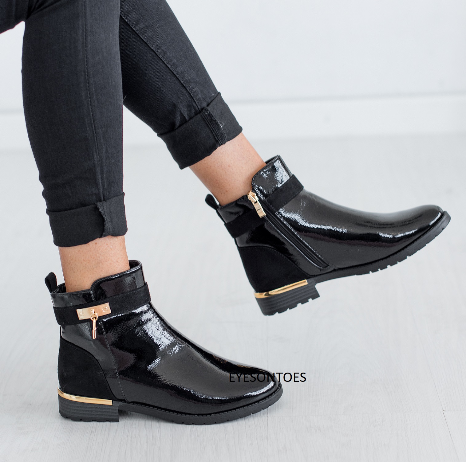 croc chelsea ankle boots